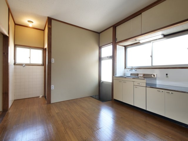 佐藤様貸家の居間・リビング