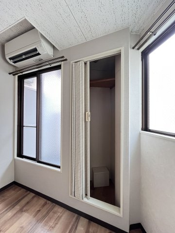 EST長居西の収納