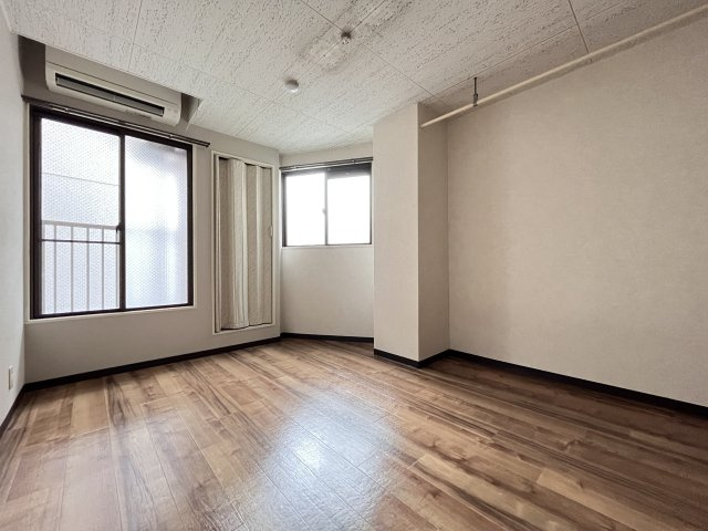 EST長居西の寝室