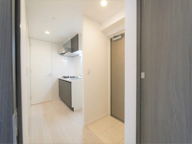 Dimus新大阪の玄関