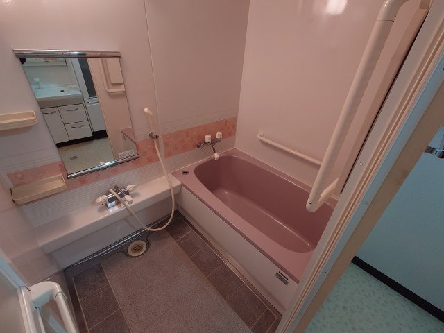 【浴室】 | ミリオンコーポラス白鷺（C-4）