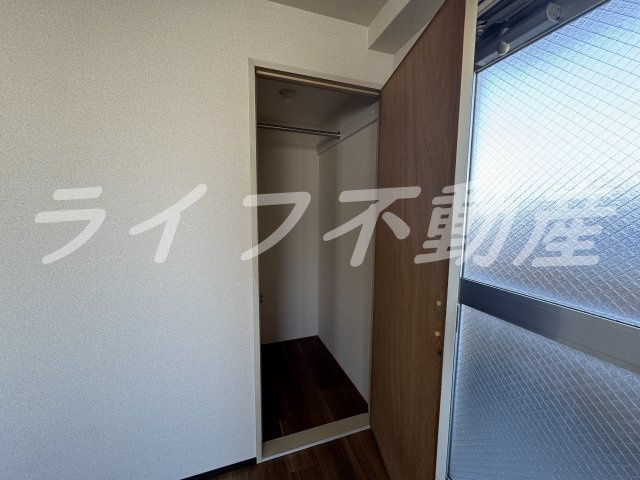 ツカサロイヤルハイツ瓢箪山の収納|便利な収納スペースです
