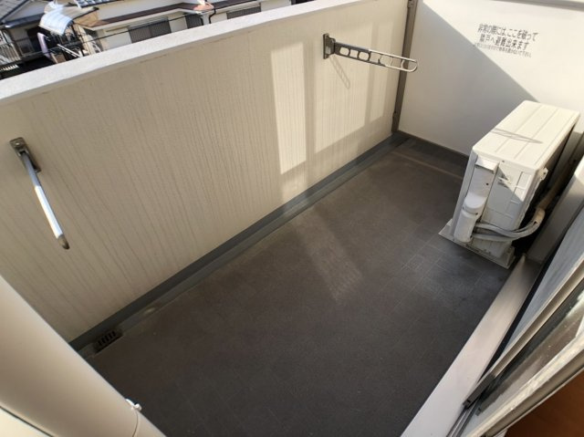 ライトステージ(近畿大学　一人暮らし)のバルコニー