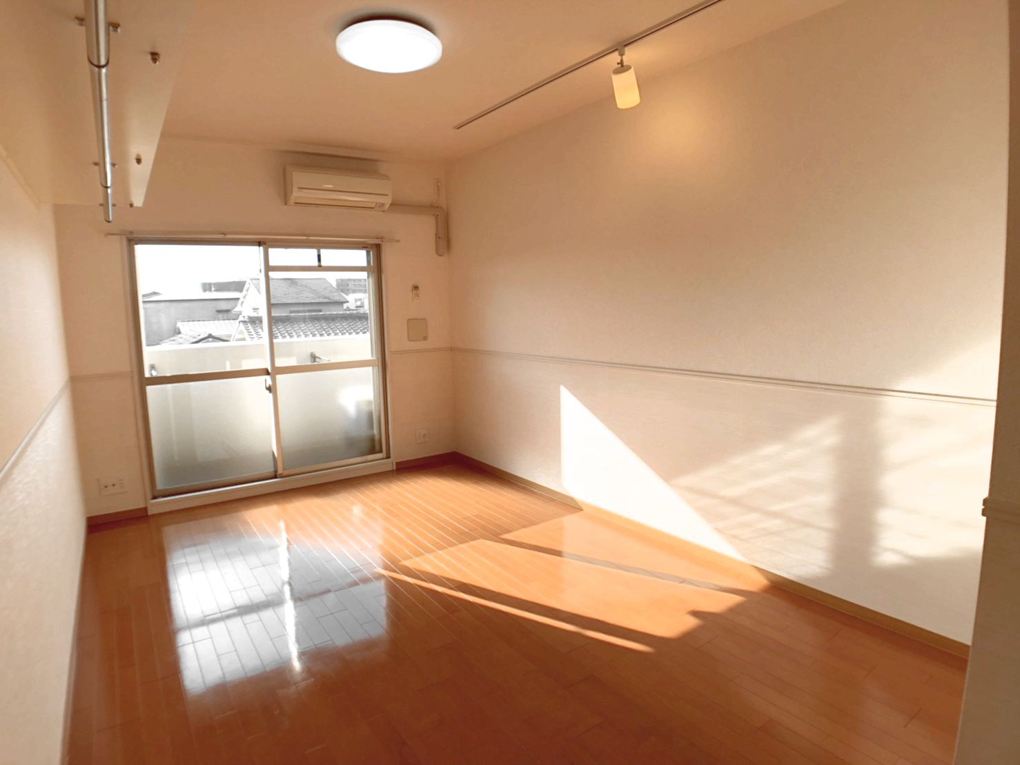 ライトステージ(近畿大学　一人暮らし)の洋室