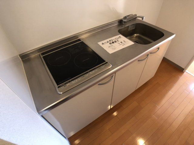 ライトステージ(近畿大学　一人暮らし)のキッチン