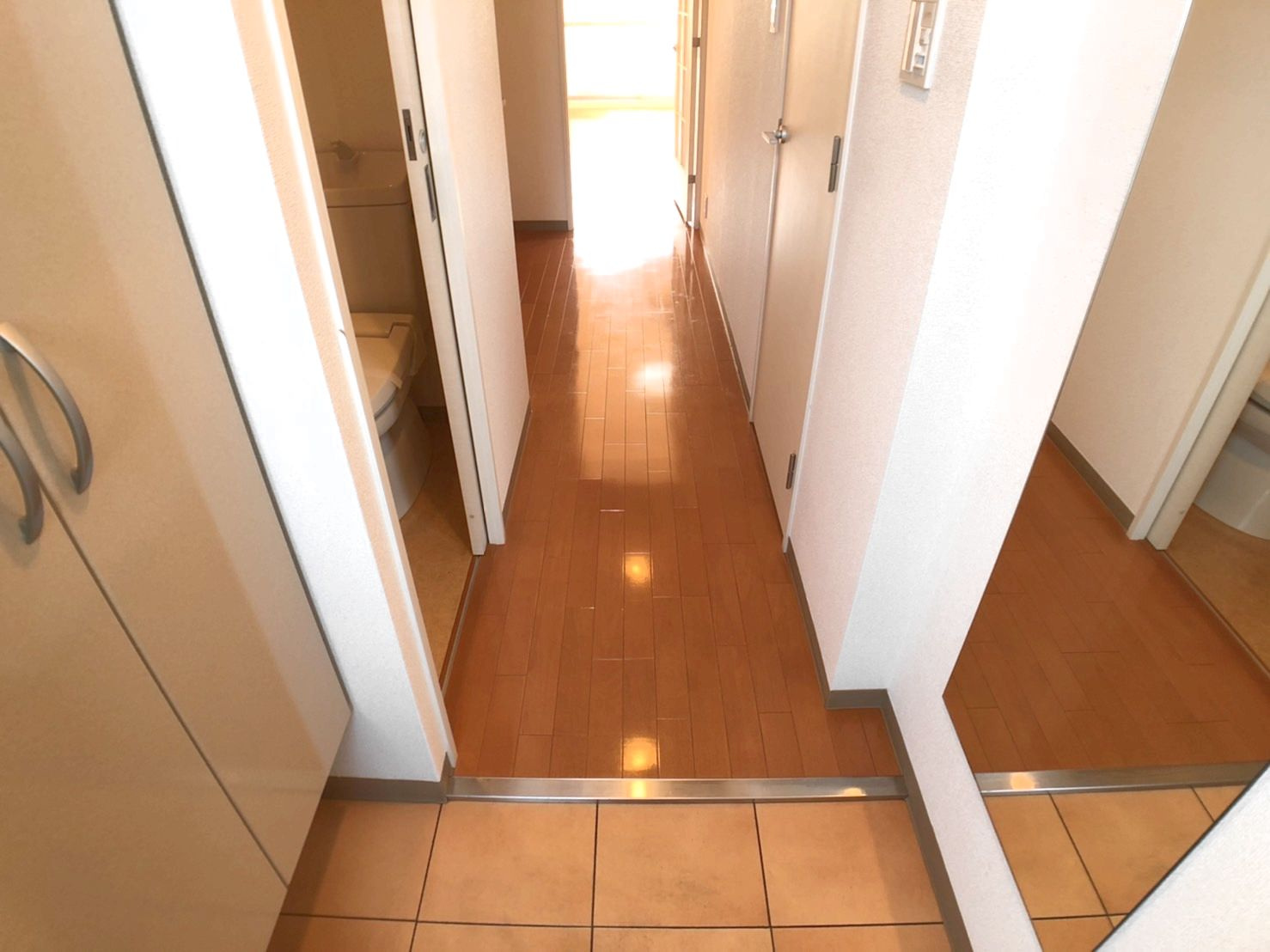 ライトステージ(近畿大学　一人暮らし)の玄関