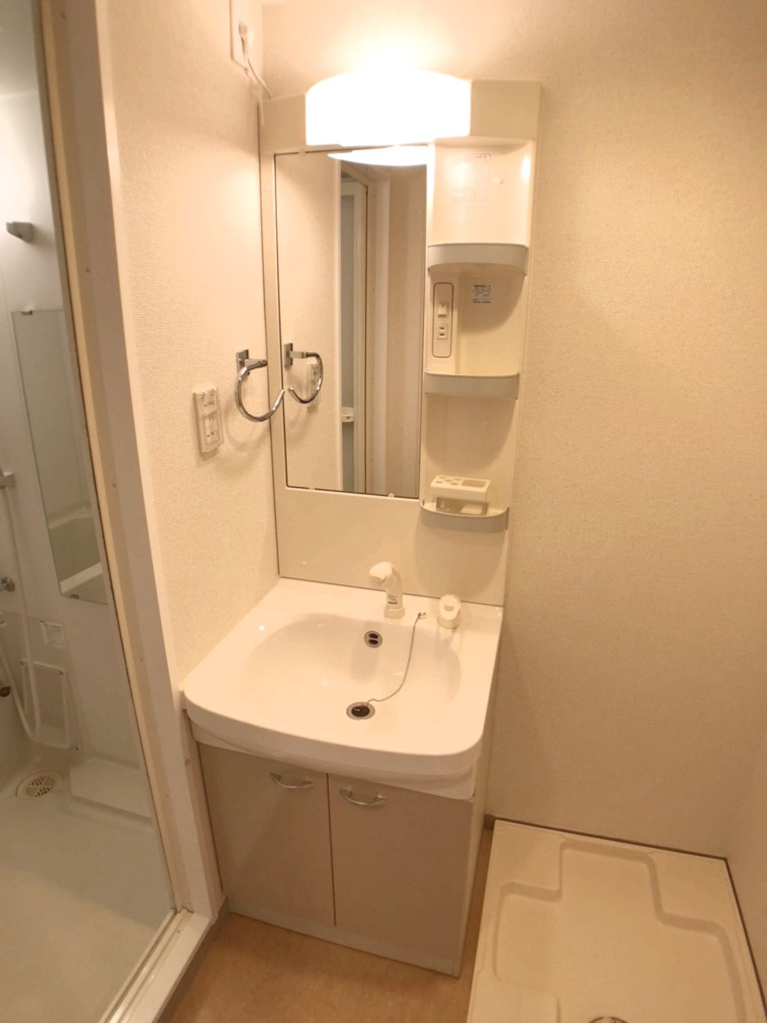 ライトステージ(近畿大学　一人暮らし)の独立洗面台