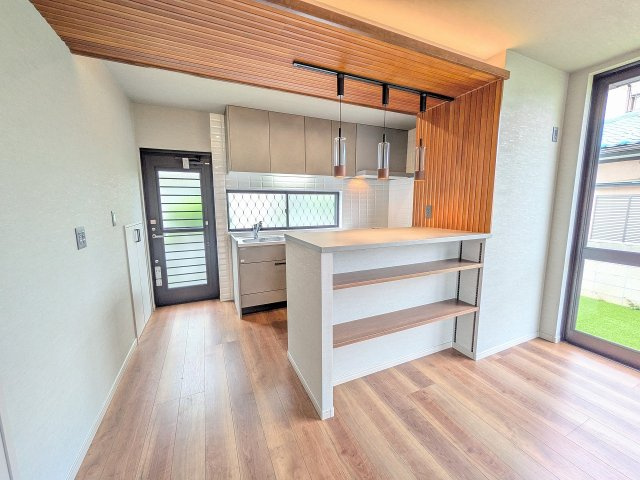 八王子市　めじろ台　中古戸建てのキッチン|～オシャレなカウンター付き～