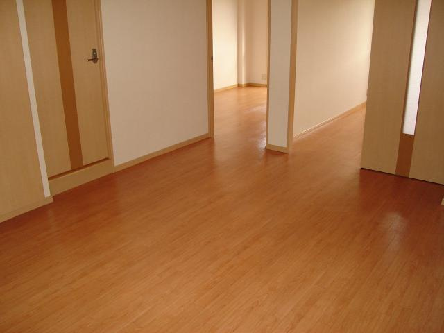 ハイムエスポワール・Ｆの居間・リビング|リビング