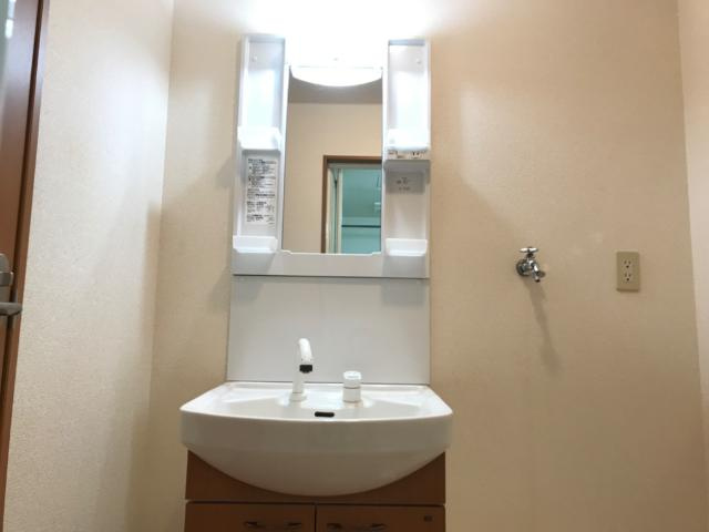 ソレイユの洗面所|洗髪洗面化粧台