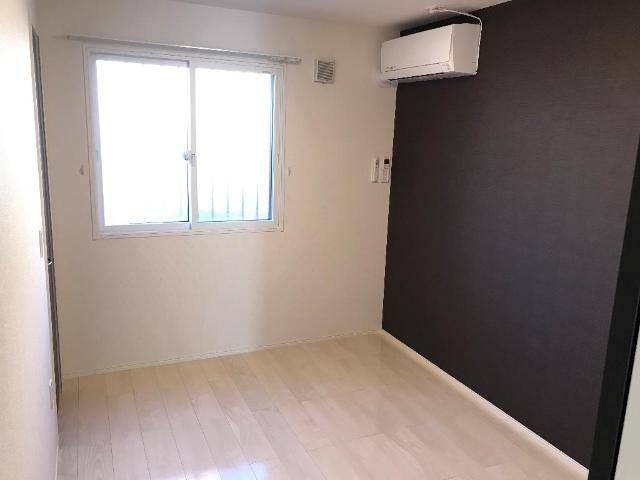 FLATSTELLAR隅の浜の内装|洋室