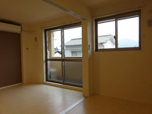 メルヴェーユ川内の内装|洋室