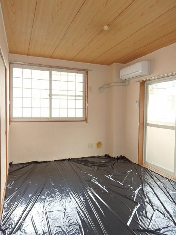 エル・コーポ上の浜の居間・リビング|使いやすい居間です