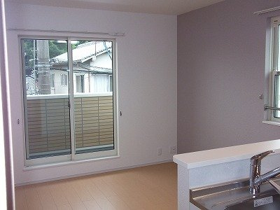 ネオ串戸の居間・リビング|ゆったり過ごせる居間です