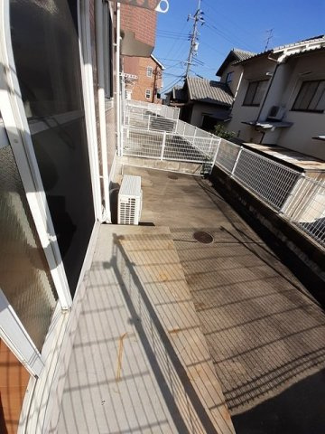 オリゾンテ宮浜Ⅱのバルコニー|外からの目が気にならないバルコニーで洗濯物が干せます