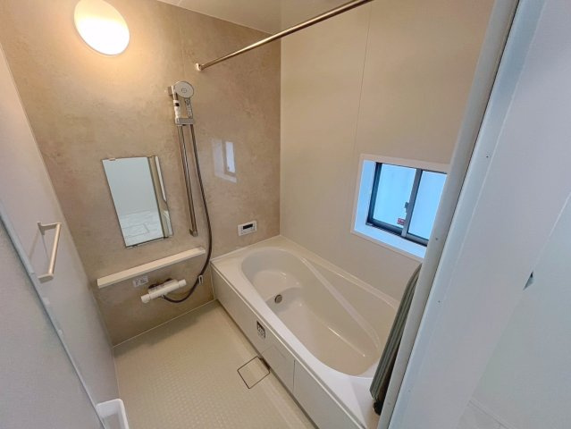 ハートフルタウン読谷村上地　B号棟の浴室