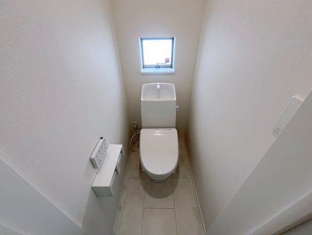 ハートフルタウン読谷村上地　B号棟のトイレ|2階トイレ