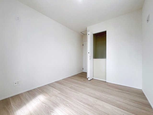 ハートフルタウン読谷村上地　B号棟の洋室|5.7帖