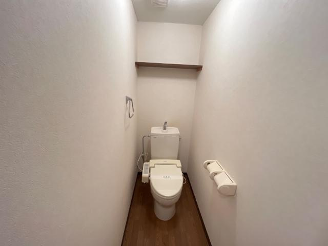 アスパラ館のトイレ|シャワー付トイレ