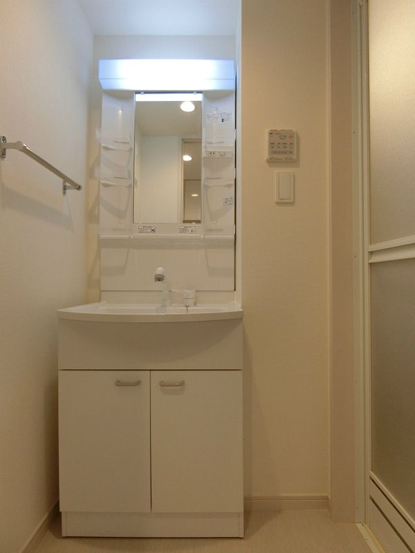 リブリ・OGW 草加の洗面所