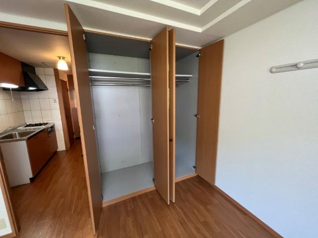 ハイムエスポワールの収納|クローゼット