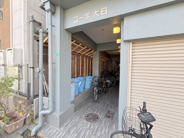 コーポ大日のエントランス