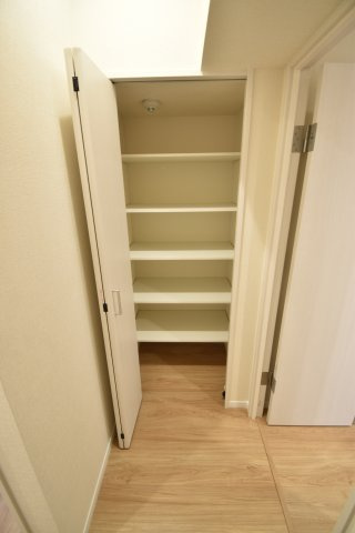 鳥飼リバーハイツの収納