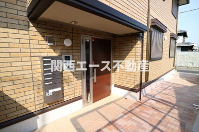 【エントランス】 | クローバー友井