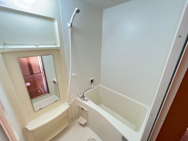 フラワーヒルズ山ノ神の浴室