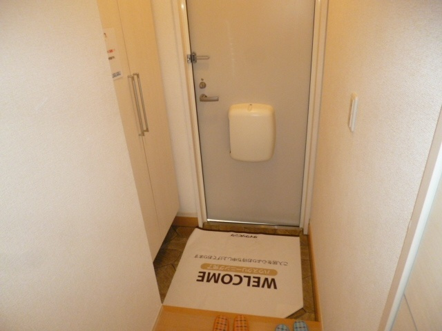 【玄関】 | ジュネックスＢ棟