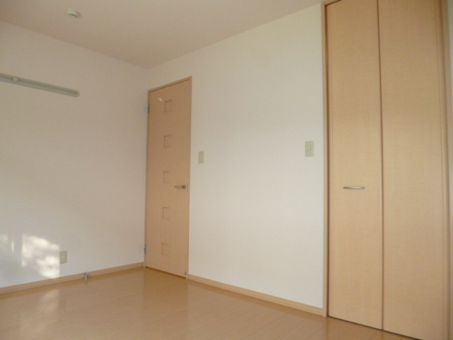 【洋室】 | ルピナⅡ