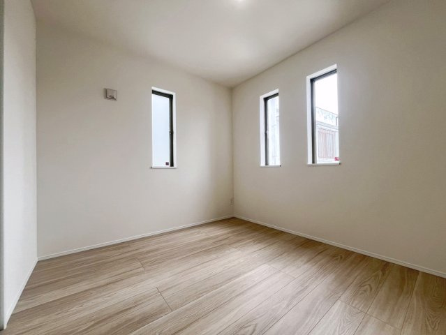 ハートフルタウン読谷村上地　C号棟の洋室|5.2帖