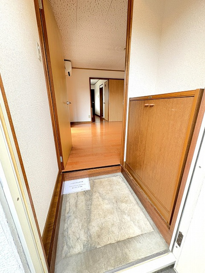 【玄関】