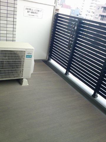 大阪市中央区松屋町住吉の賃貸マンションのバルコニー