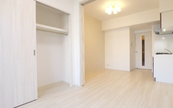 大阪市中央区松屋町住吉の賃貸マンションの居間・リビング