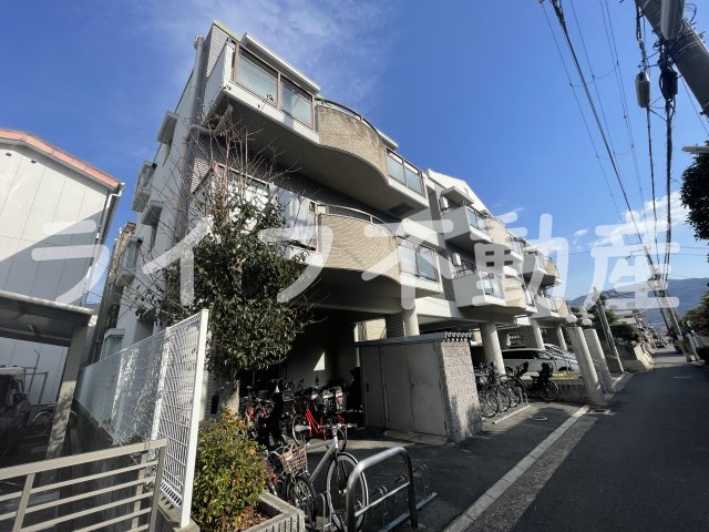 デサプトゥリの外観|外観です