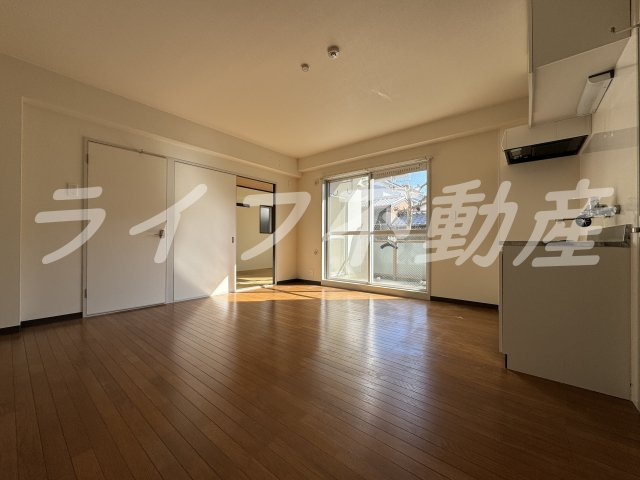 デサプトゥリの居間・リビング|こちらのリビングで趣味の時間をお楽しみください