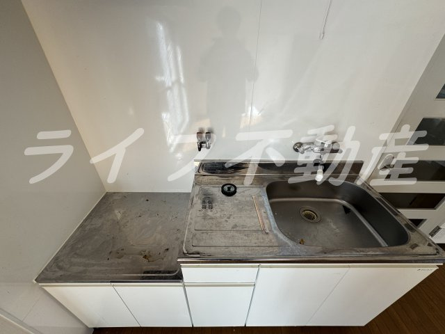 デサプトゥリのキッチン|きれいなキッチンです