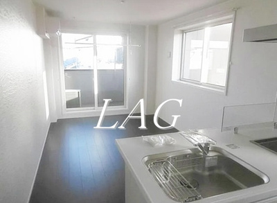 【居間・リビング】 | グランドニコス | 洋室のお部屋です。