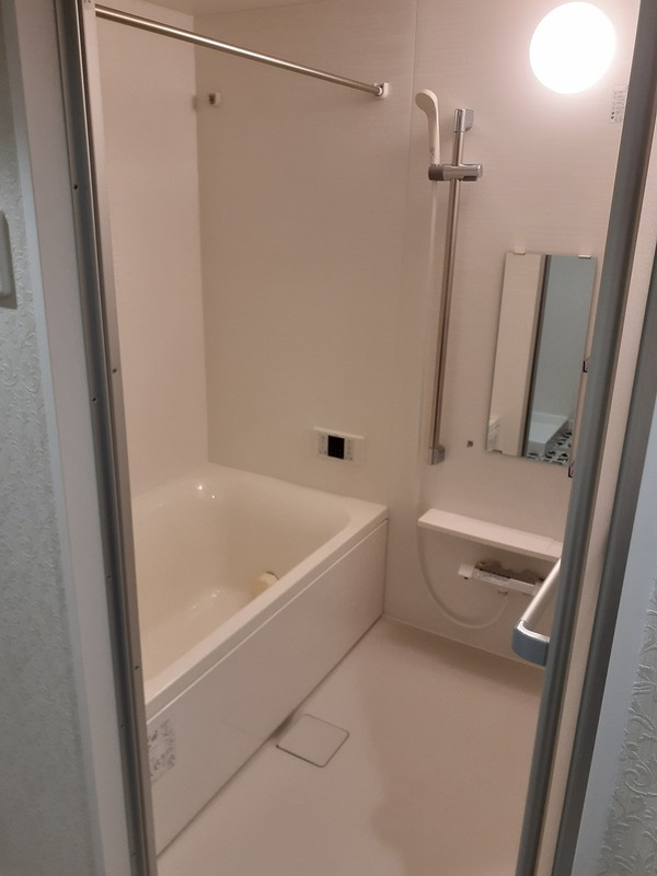 サバービアシティ21B棟の浴室