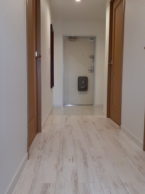 サバービアシティ21B棟の玄関