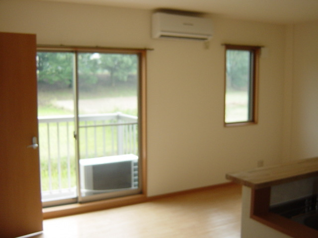 ヴィレッジゆたかⅣの居間・リビング