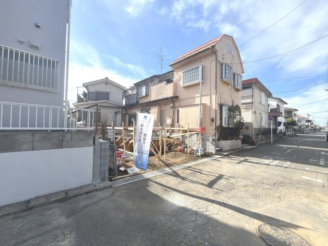 狭山市水野 戸建ての前面道路含む現地写真