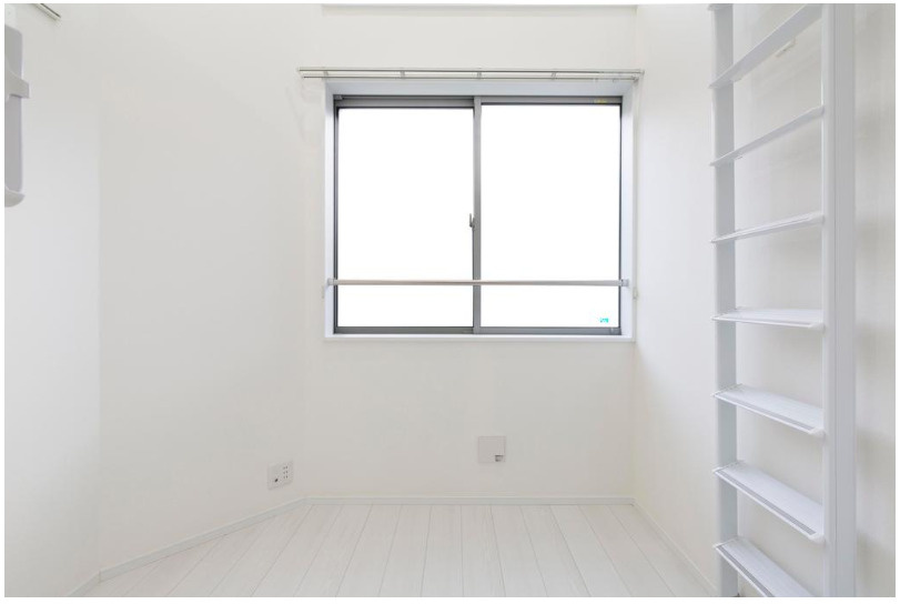 ジリオロッソ東新宿の居間・リビング