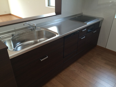 【キッチン】 | リーヴ友道 | 写真はC棟のキッチンです