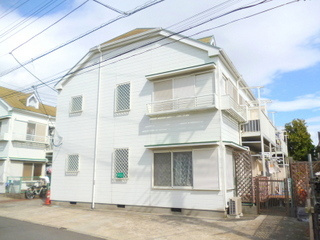 ホワイトヒルズの駐車場|敷地内駐車場あり　