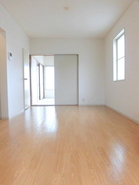 ホワイトヒルズの居間・リビング|★8.3帖のリビング★