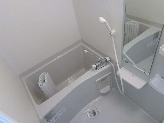 アクサス深川住吉の浴室