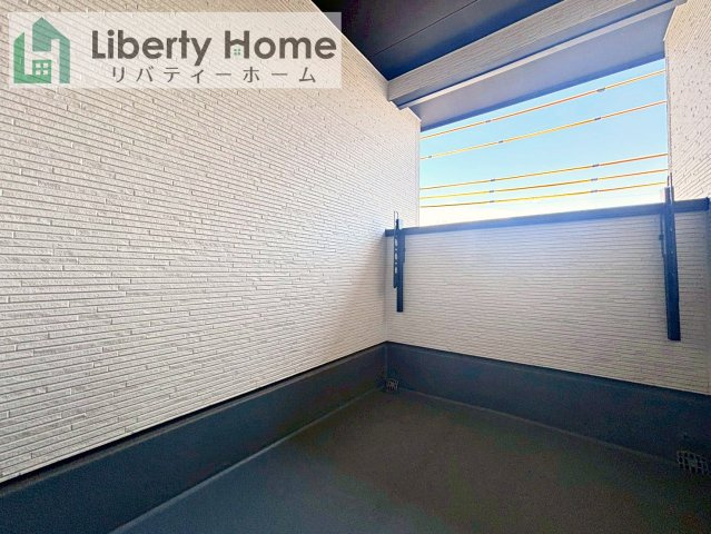 牛久市神谷1丁目01期　新築戸建のバルコニー