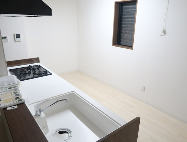 【洋室】 | コンチェルト六町